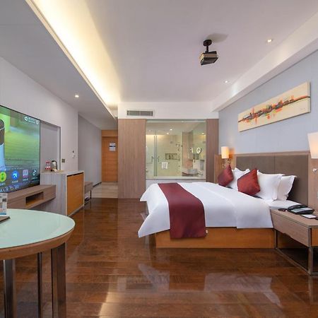 Hotel Shenzhen Ramada Plaza, North Railway Station Exteriér fotografie