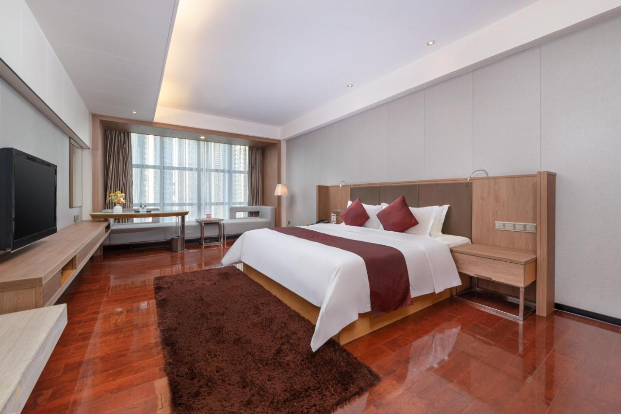 Hotel Shenzhen Ramada Plaza, North Railway Station Exteriér fotografie