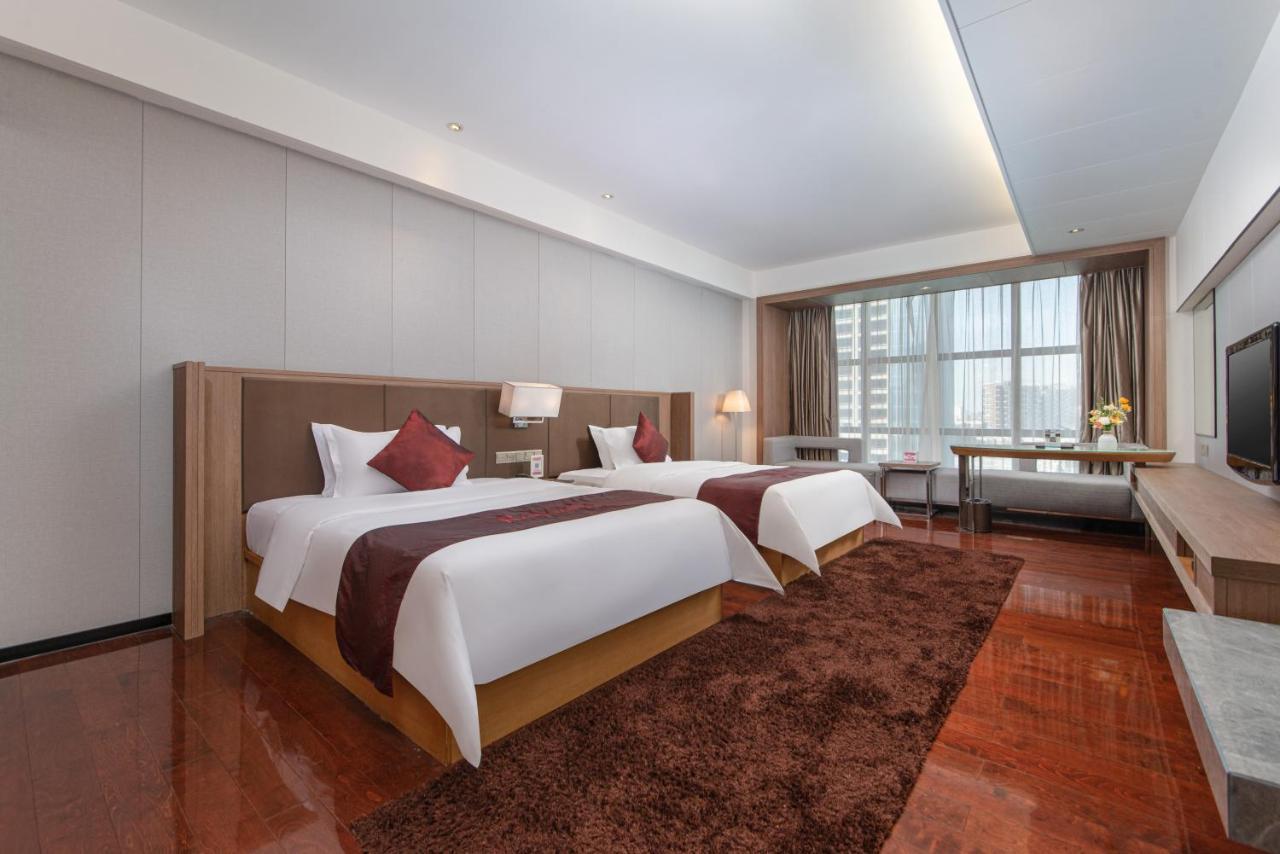 Hotel Shenzhen Ramada Plaza, North Railway Station Exteriér fotografie