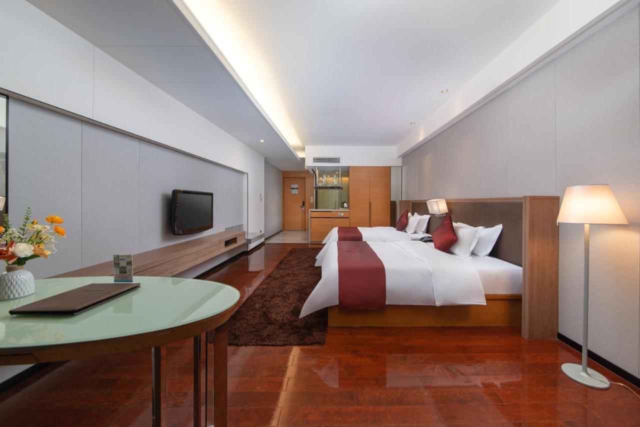Hotel Shenzhen Ramada Plaza, North Railway Station Exteriér fotografie